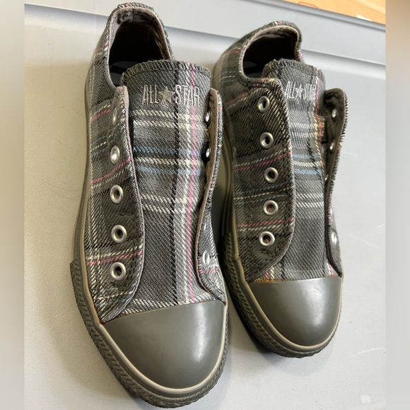 Converse Gray Plaid Slip-On Shoes - Picture 1 of 10